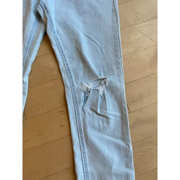 Zanerobe Sz 30 BNWOT men's light blue denim jeans joe blow distressed